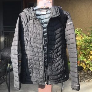 Columbia Wmn’s Medium Powder Lite Hooded Jacket